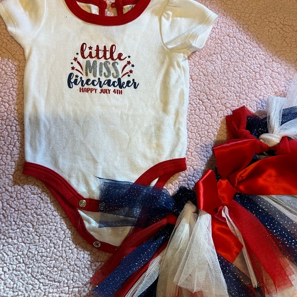 3 month ‘Little Miss Firecracker’ onesie and tutu 🥰 - Picture 2 of 3